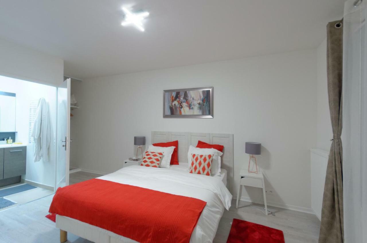 Red-Line Apartment Serris Exterior photo